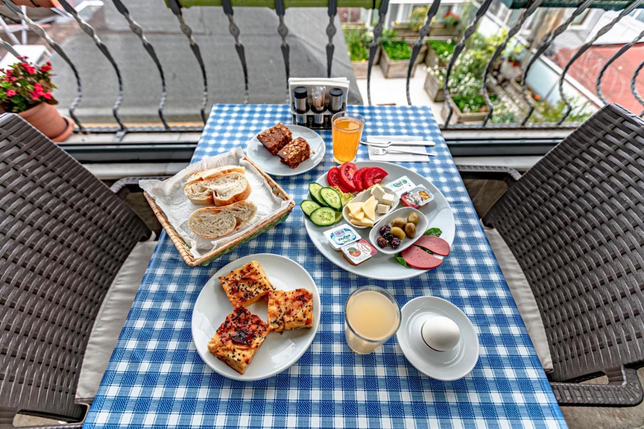 Stanpoli Hostel Istanbul Exterior photo